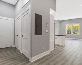 47 Beekman Avenue  #32