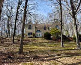 123a Peaceable Street