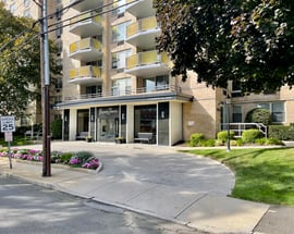 1 Strawberry Hill Court  #8A