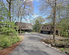 12 Hillcrest Court
