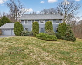 15 Farm Brook Court
