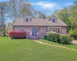 6 Brookdale Lane