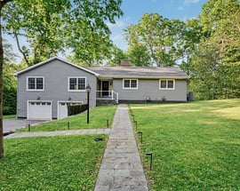 8 White Fox Road