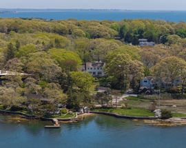 32 Money Point Road