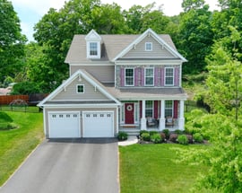 33 South Crossing Way