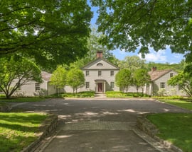 25 Father Peters Lane