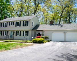 39 Churchill Lane