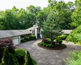 550 Wolf Swamp Road