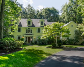 10 Langley Park