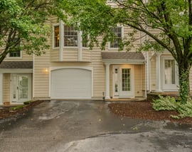 17 Parkwoods Drive #17