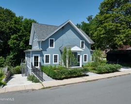 145-147 Pleasant St