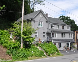 133 Front St