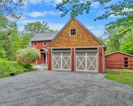 11 Jamie Ln