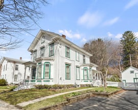 6 Crandall St