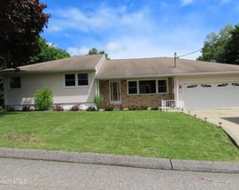 19 Grandview Ter