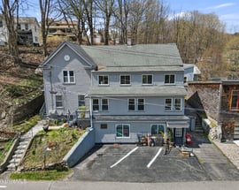 133 Front St