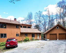 121 Hiawatha Rd