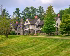 399 Under Mountain Rd