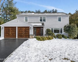 98 Hillcrest Park Road