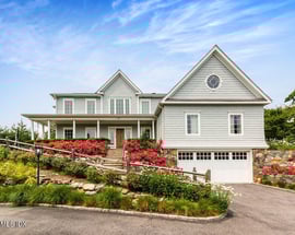 552 River Road