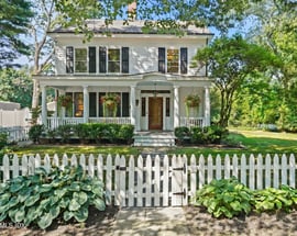 33 Mead Avenue