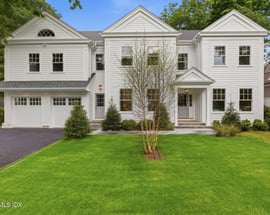11 Hearthstone Drive