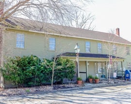635 Albany Turnpike
