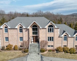 11 Ridgeview Lane