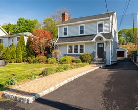 26 Woodside Avenue