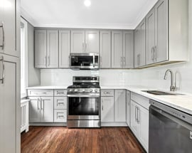 1133 Midland Avenue  #4E