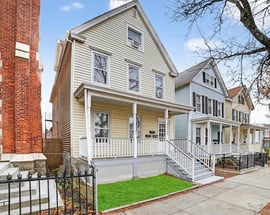 140 Beekman Avenue