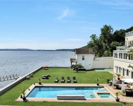 74 River Road