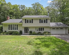 4 Fox Ridge Court
