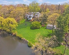 54 Cross Pond Road