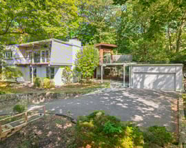 66 Summit Drive