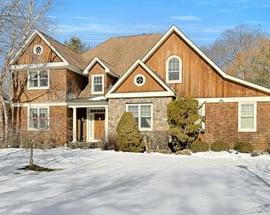 14 Pond Hollow Court