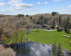 39 Old Snake Hill Road