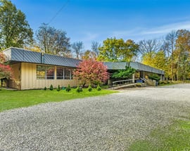 25 Old Jackson Avenue