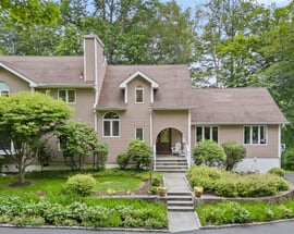 5 Plum Court