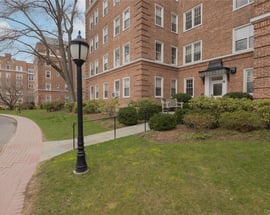 9 Midland Gardens  #4A