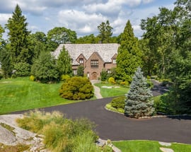 31 Old Briarcliff Road