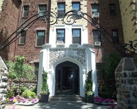 61 W Grand Street  #4A