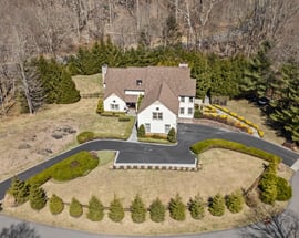 2 Apple Orchard Lane