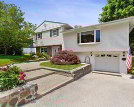 16 Valleyview Road