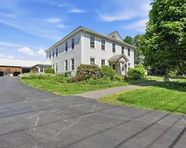 15 Main St