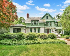 135 Forest Glen Rd