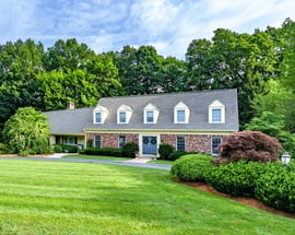 115 Williamsburg Dr