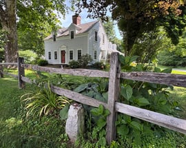 11 Green River Road