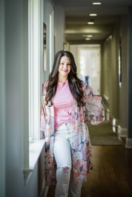 Julie Endich photo 1