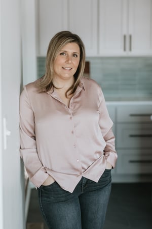 Danielle Giulian photo 11